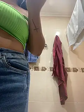 Fancyxlove online show from 11-06-25, 12:39