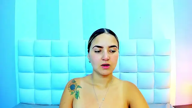 Snapshot of teresasroom_ chatting on 10-29-25, 03:36 teresasroom online show from 10-29-25, 03:36