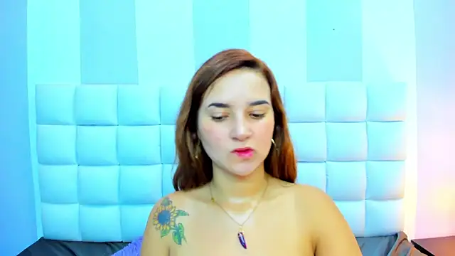 Snapshot of teresasroom_ chatting on 12-14-25, 06:34 teresasroom online show from 12-14-25, 06:34