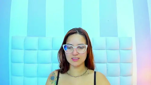 teresasroom  online show from 04-11-26, 02:05