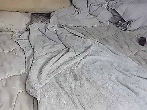 Snapshot of k-dong chatting on 02-16-25, 05:15 k-dong online show from 02-16-25, 05:15