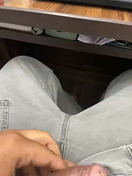 Snapshot of kavilv69fuck chatting on 01-02-25, 12:24 kavilv69fuck online show from 01-02-25, 12:24