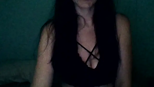 chicacastilla online show from 04-25-26, 06:49