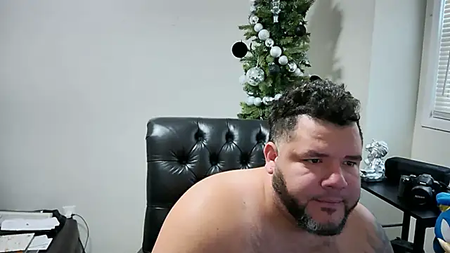 Snapshot of Gabihotxxx1 chatting on 01-31-25, 02:07 Gabihotxxx1 online show from 01-31-25, 02:07