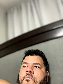 Snapshot of Gabihotxxx1 chatting on 12-18-25, 02:50 Gabihotxxx1 online show from 12-18-25, 02:50