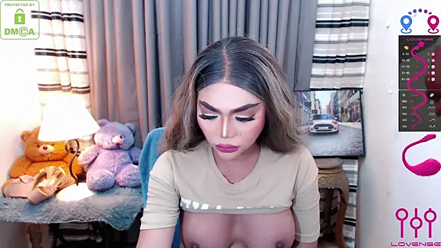 Snapshot of Fantacyoflove chatting on 11-24-25, 10:53 Fantacyoflove online show from 11-24-25, 10:53