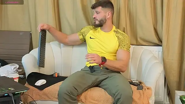 MauroTwin online show from 10-20-25, 06:52