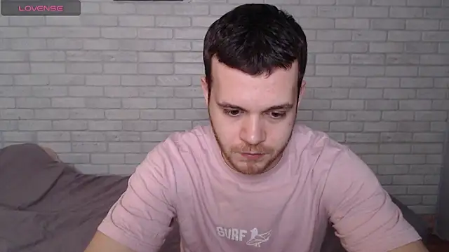 Snapshot of Alexxx_horny chatting on 01-19-26, 06:39 Alexxx horny online show from 01-19-26, 06:39