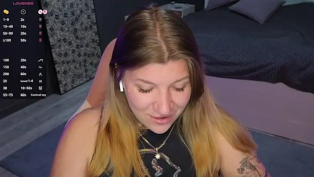 Fairy  Sofia online show from 02-17-25, 08:19