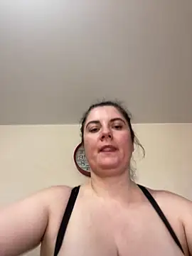 alisiaparril online show from 03-18-25, 10:36