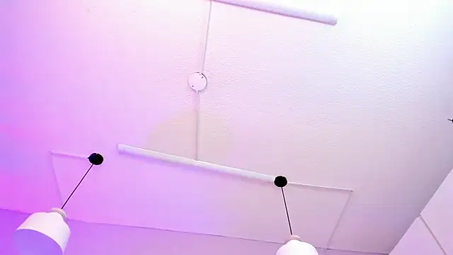 Inndrahot online show from 02-06-25, 05:46