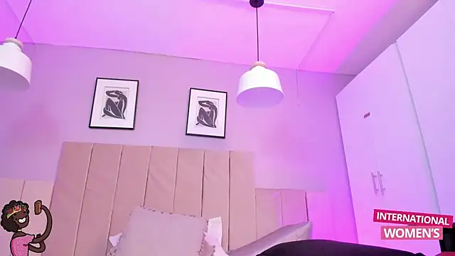 Inndrahot online show from 03-09-25, 03:22