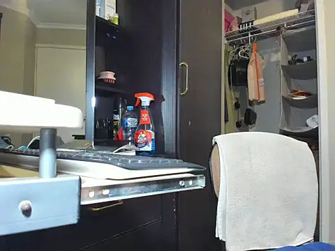 Angelchezcka online show from 04-03-26, 10:24