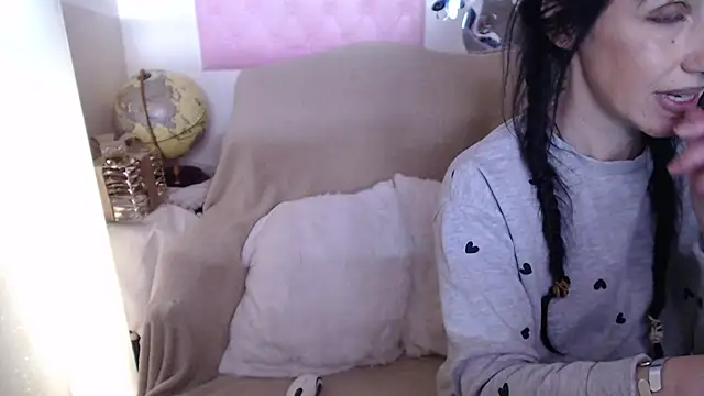 -carla- online show from 03-26-26, 07:14