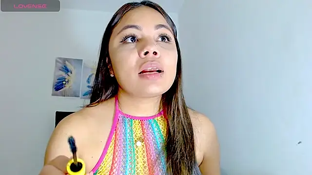 Kylie loveee online show from 11-15-25, 02:46