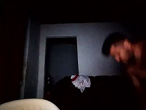 tarra122 online show from 04-21-26, 01:53