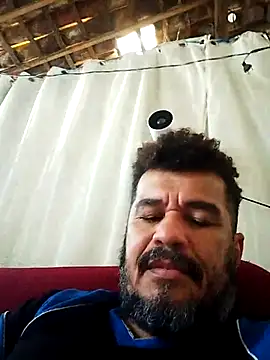 Snapshot of tarra122 chatting on 07-27-26, 05:31 tarra122 online show from 07-27-26, 05:31