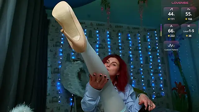 SmokyRose online show from 02-15-25, 02:22