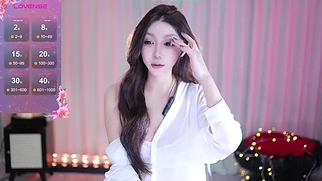 Snapshot of Angel-Bei-bei chatting on 02-28-25, 02:20 Angel-Bei-bei online show from 02-28-25, 02:20
