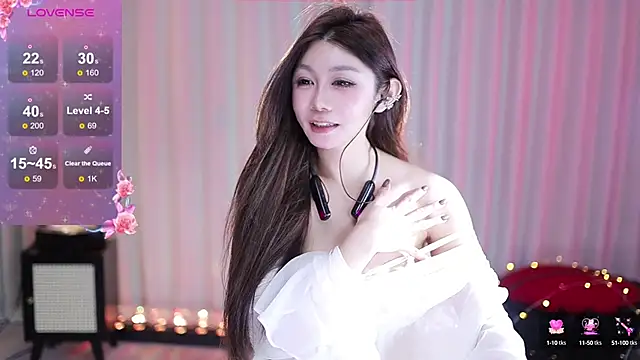 Snapshot of Angel-Bei-bei chatting on 03-13-25, 05:50 Angel-Bei-bei online show from 03-13-25, 05:50