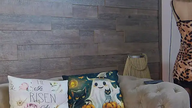 SiennaShapiro online show from 10-24-25, 07:49