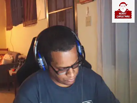 Snapshot of thesugar32 chatting on 12-22-24, 02:49 thesugar32 online show from 12-22-24, 02:49