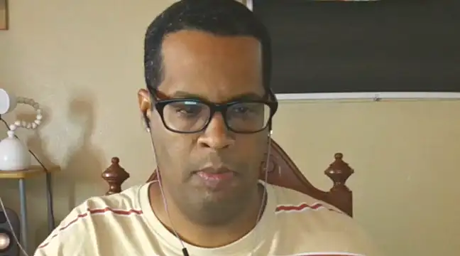 Snapshot of thesugar32 chatting on 12-27-24, 12:23 thesugar32 online show from 12-27-24, 12:23
