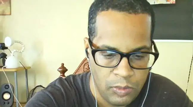 Snapshot of thesugar32 chatting on 01-23-25, 12:19 thesugar32 online show from 01-23-25, 12:19