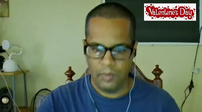 Snapshot of thesugar32 chatting on 02-14-25, 12:03 thesugar32 online show from 02-14-25, 12:03