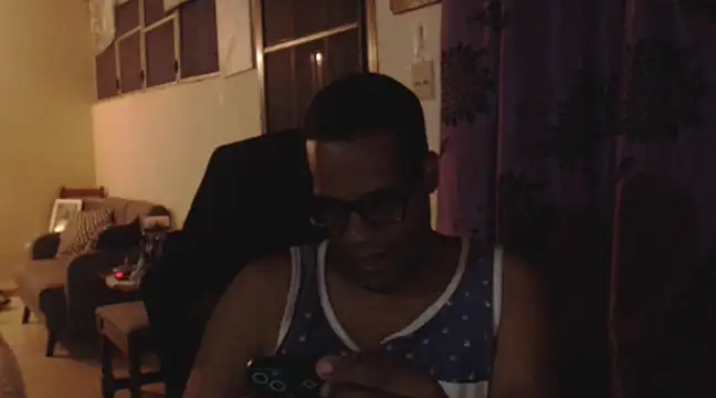 Snapshot of thesugar32 chatting on 03-07-25, 02:04 thesugar32 online show from 03-07-25, 02:04