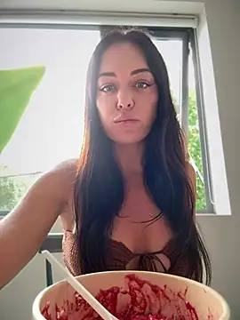 LilliThelo online show from 01-17-26, 04:17