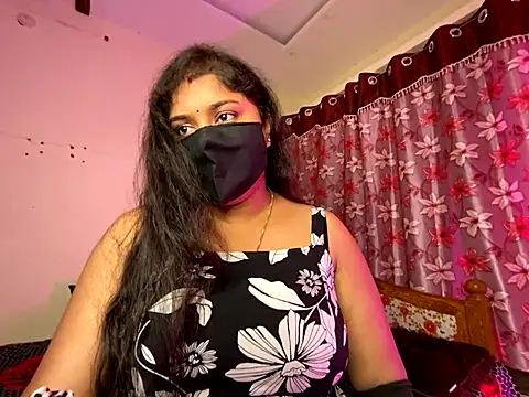 Snapshot of Love_4Sex chatting on 09-13-25, 04:45 Love 4Sex online show from 09-13-25, 04:45