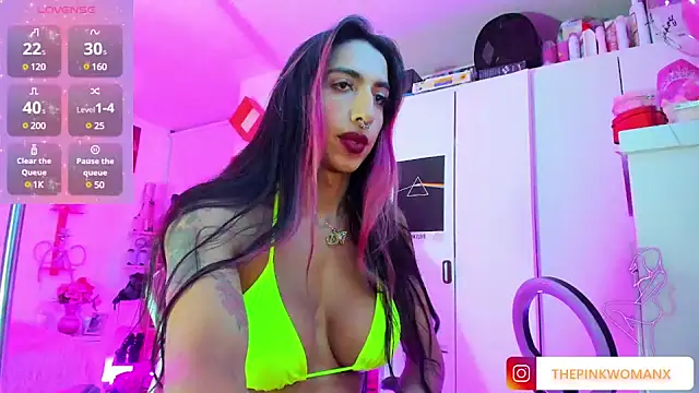 Snapshot of Theexoticgirl chatting on 12-19-24, 03:40 Theexoticgirl online show from 12-19-24, 03:40