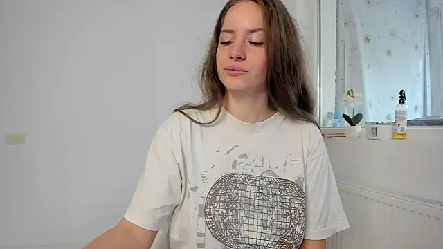 DiamondKay online show from 11-17-25, 07:36