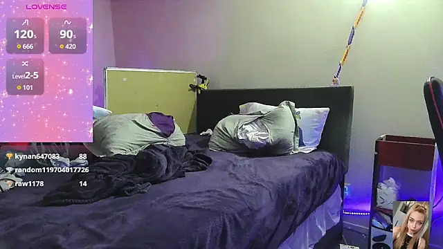 Blondiewithanass online show from 10-18-25, 02:03