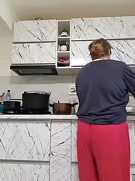 cindybbwsquirt online show from 02-26-25, 12:14