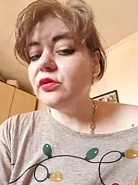 cindybbwsquirt online show from 03-19-25, 11:50