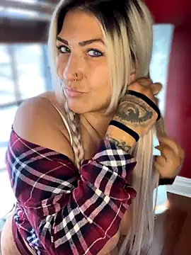 LittleMissEeve online show from 12-01-25, 09:31