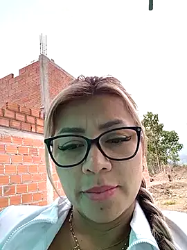 Snapshot of DIANITA_1988 chatting on 03-11-25, 06:52 DIANITA 1988 online show from 03-11-25, 06:52