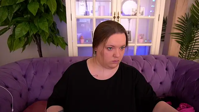  MarryGirl  online show from 05-26-26, 07:43