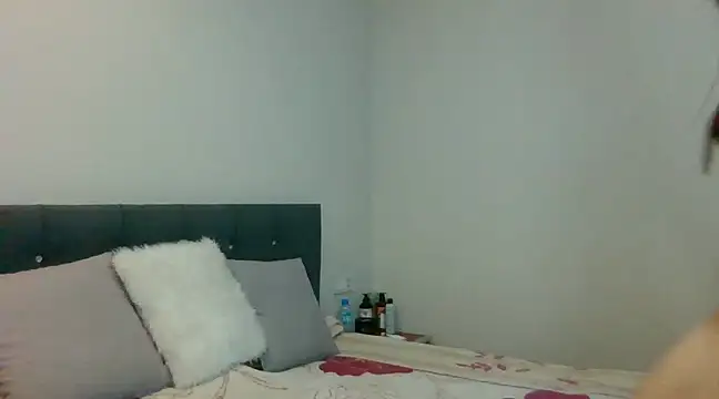 Snapshot of MonikaXXJoy chatting on 02-12-25, 05:58 MonikaXXJoy online show from 02-12-25, 05:58