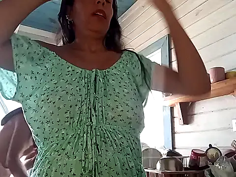 Luna-Natural online show from 02-07-25, 04:24