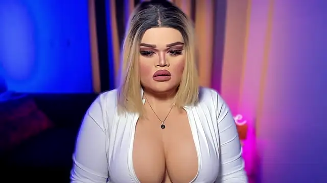 KarolinaThompson online show from 02-01-25, 07:47