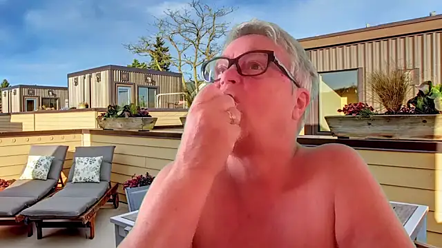 GrannyChrissy68 online show from 07-23-26, 12:58