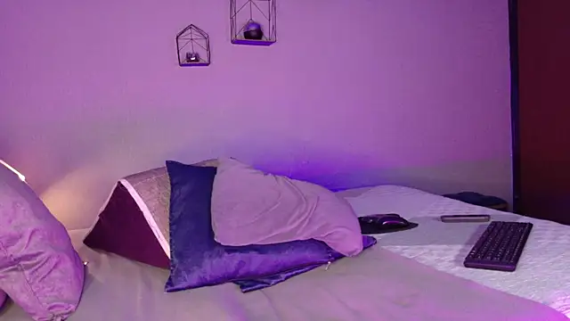 Snapshot of MariiePrice chatting on 02-02-25, 12:51 MariiePrice online show from 02-02-25, 12:51