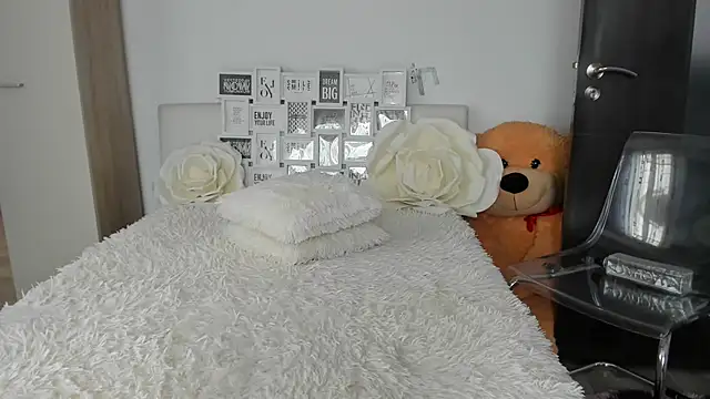 sweetemy4u online show from 03-31-26, 07:53