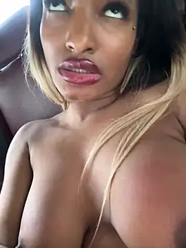 NicoleCocksXXX online show from 03-05-25, 08:32