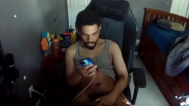 Neovergil0 online show from 11-04-25, 07:13