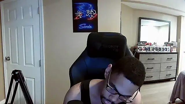 Neovergil0 online show from 06-22-26, 03:53