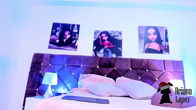 Snapshot of Ariana_lopezz chatting on 12-21-24, 12:49 Ariana lopezz online show from 12-21-24, 12:49